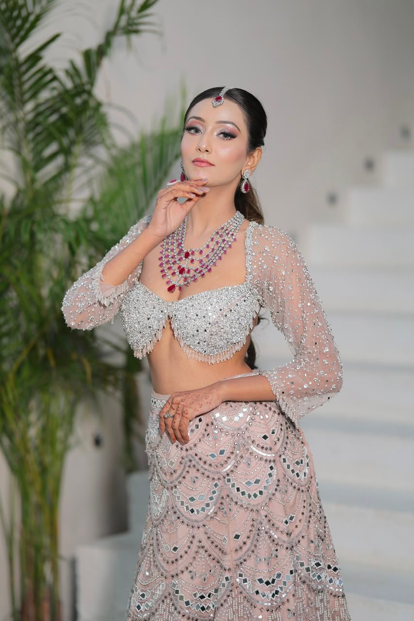 Reception makeup portfolio by Mamta Rawat, Delhi NCR